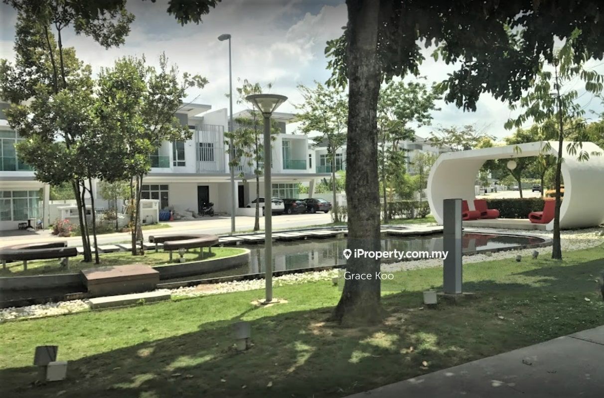 Clover Residence Garden Residence, Cyberjaya Semidetached House 5+1