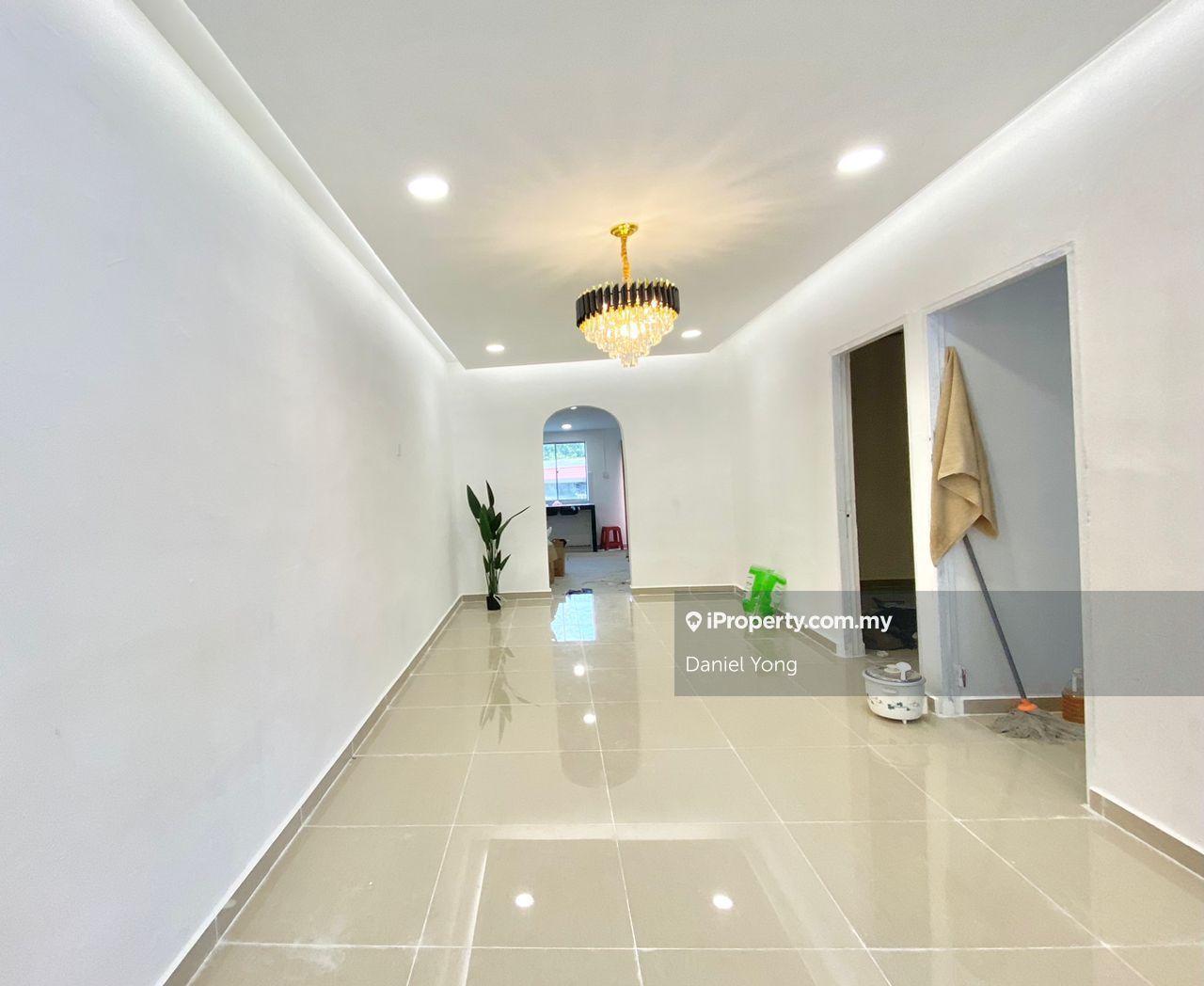 Jalan perak taman bersatu kulai single storey , Kulai 1sty Terrace