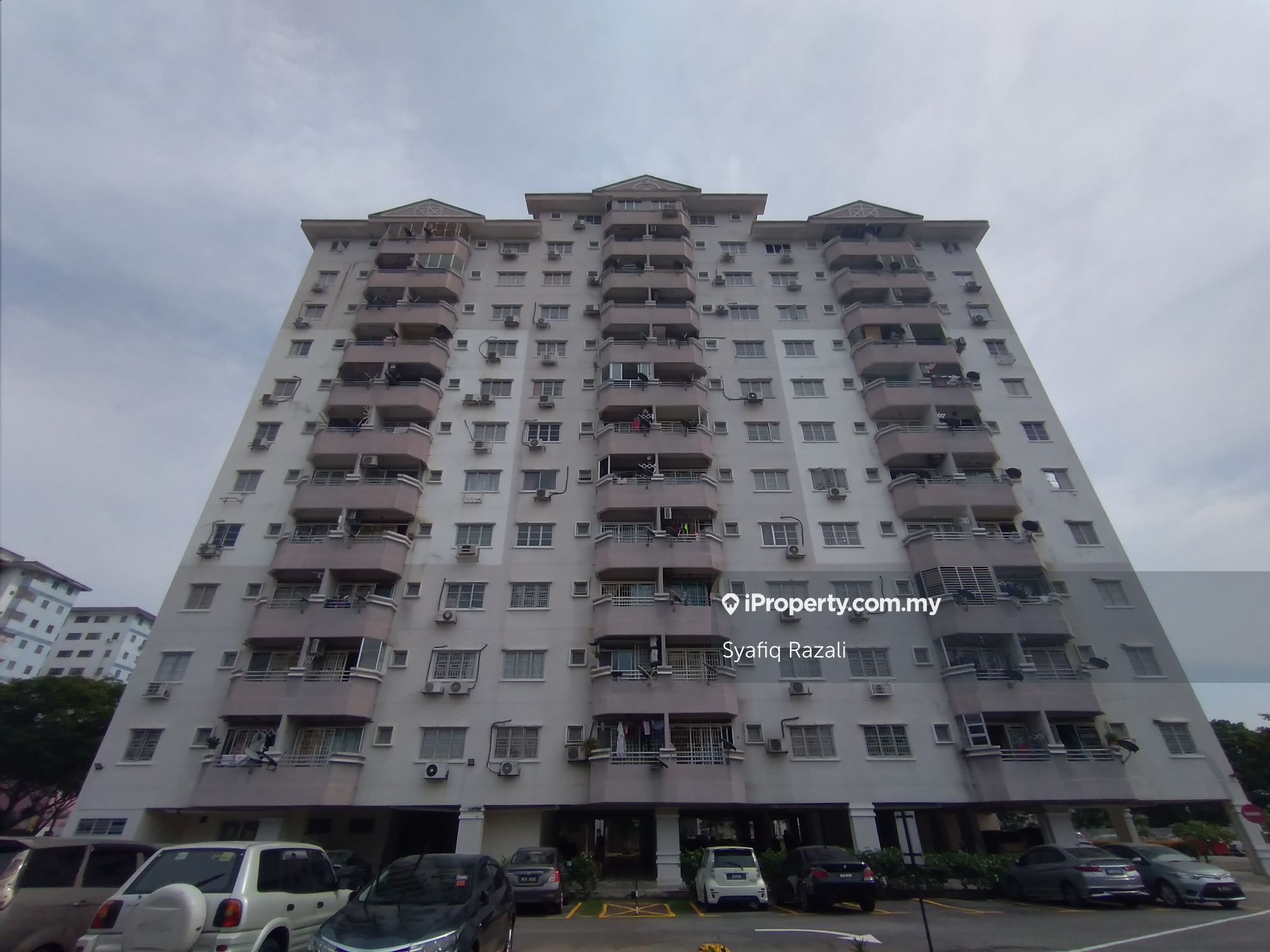 Pangsapuri Jati 1 Apartment 3 Bedrooms For Sale In Subang Jaya Selangor Iproperty Com My