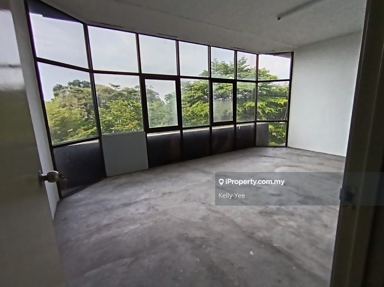 Second Floor Shoplot Kelang Lama, Kulim for Rent, Second Floor