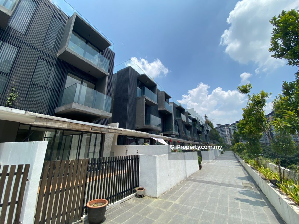 Empire Residence, Damansara Perdana