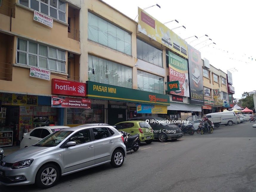 Taman Pinggiran Batu Caves, Sri Gombak, Jalan PGN 1/A, Taman Sri Gombak ...