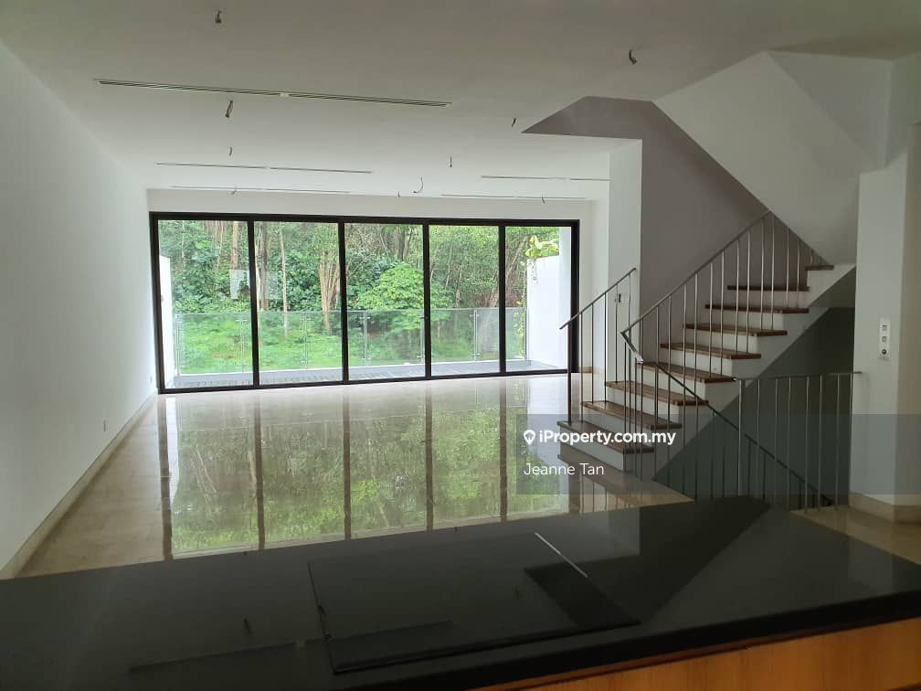 Kenny Heights, KH Villa, Sri Hartamas Bungalow 4+1 bedrooms for rent