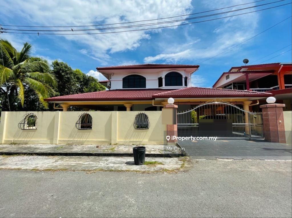 Luak Bay Miri Bungalow 4 1 Bedrooms For Sale Iproperty Com My