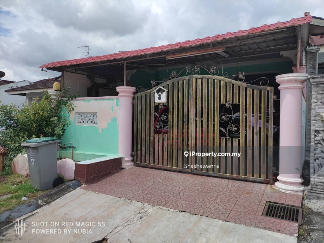 Taman Kota Masai, Pasir Gudang Intermediate 1sty Terrace/Link House 3