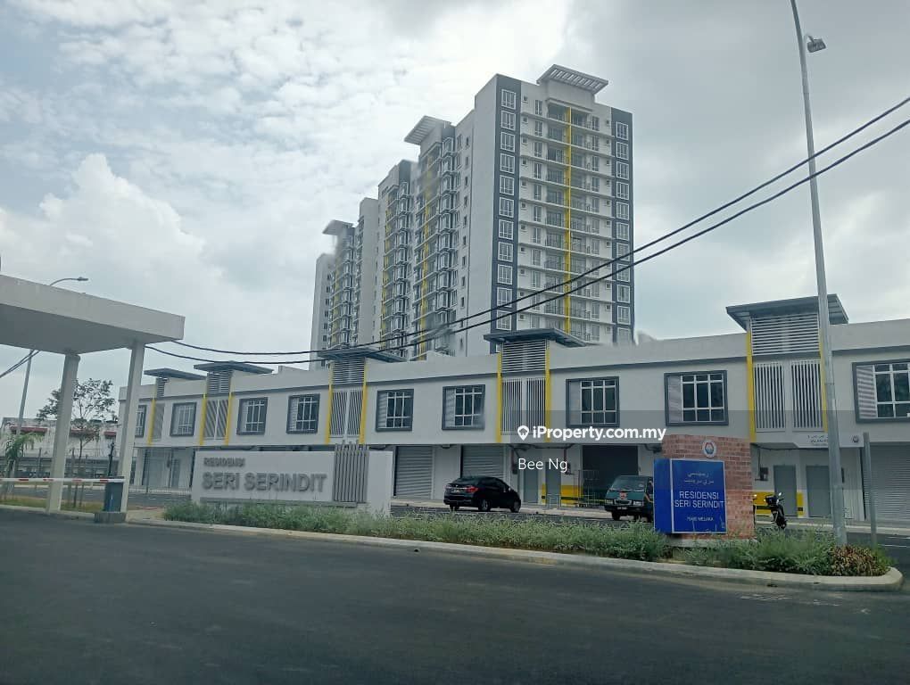 Sri Melaka Residensi apartment 3r2b corner lot unit for sale