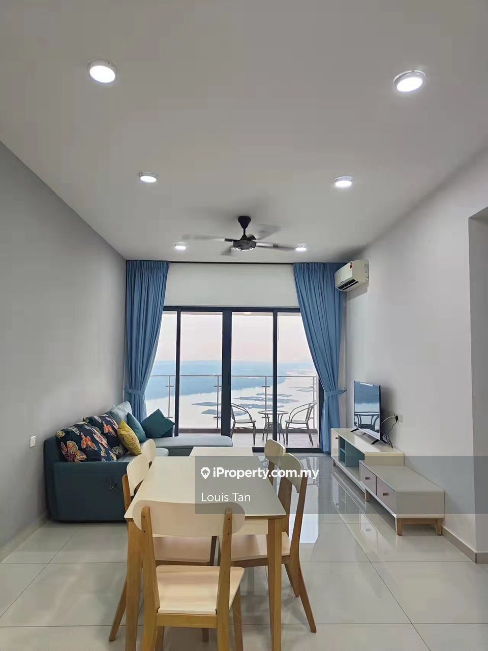 Kings Bay Country Garden Danga Bay Condominium 3 bedrooms for rent in