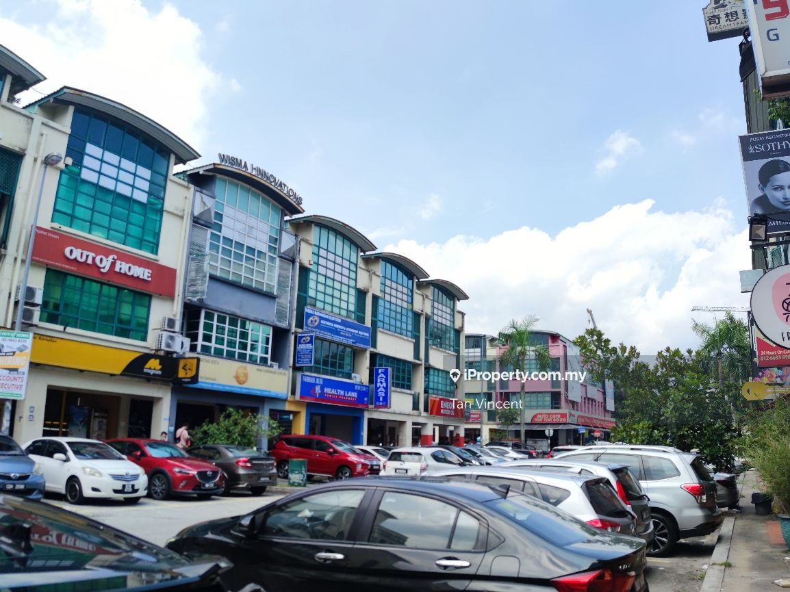 Dataran Ara Damansara, Dataran Ara Damansara, Ara Damansara