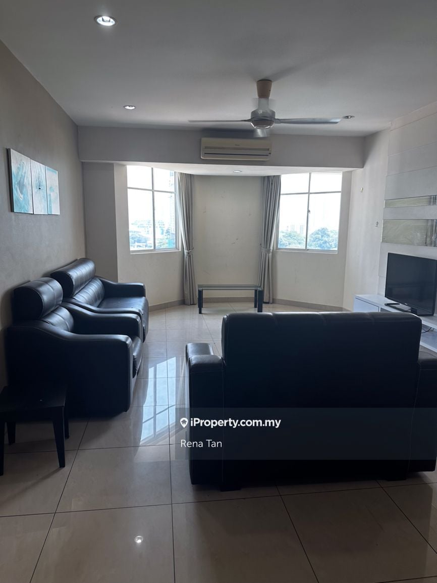 633 Residency Corner lot Condominium 3+1 bedrooms for rent in