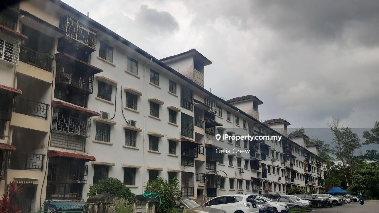 Riverdale Park Apartments Corner lot Apartment 3 bedrooms for rent in