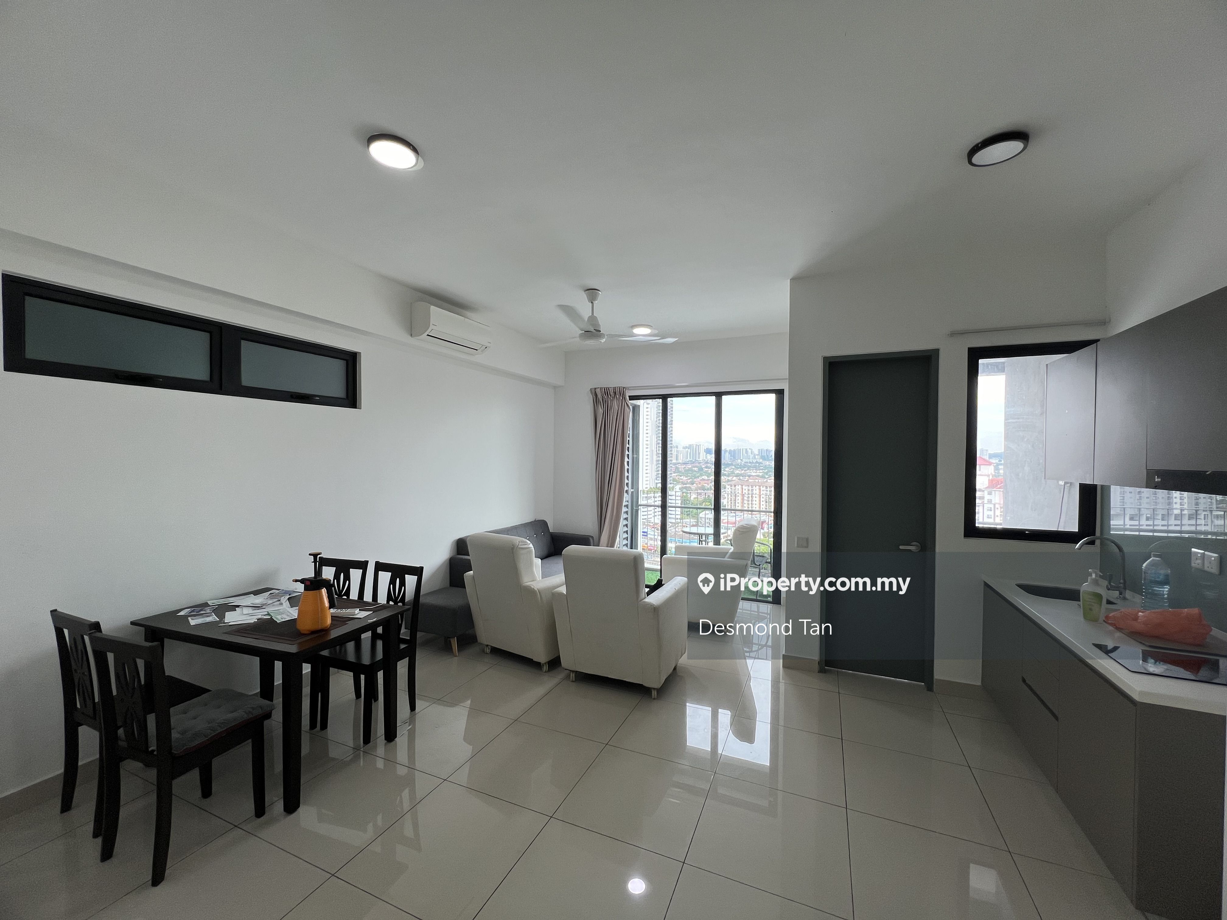 Fortune Centra Intermediate Serviced Residence 2 bedrooms for rent in