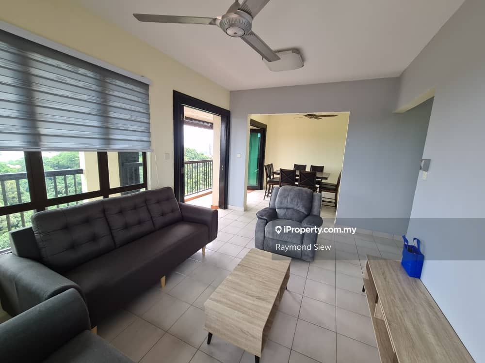 Armanee, Damansara Damai