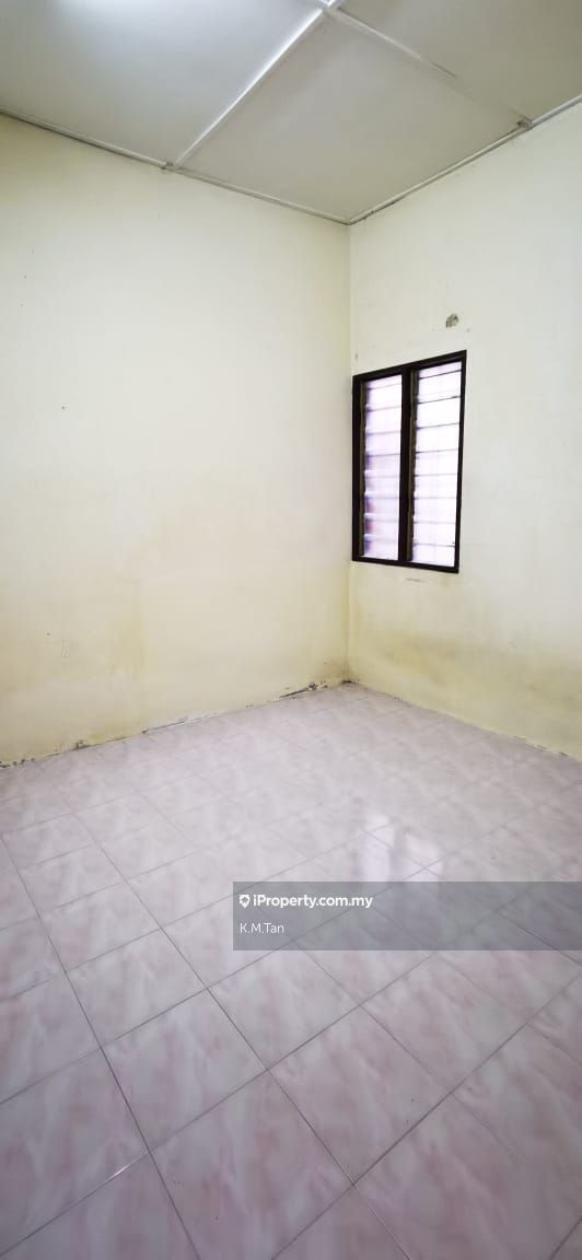 Taman Cheras Awana, Batu 9, Cheras Intermediate 1sty Terrace/Link