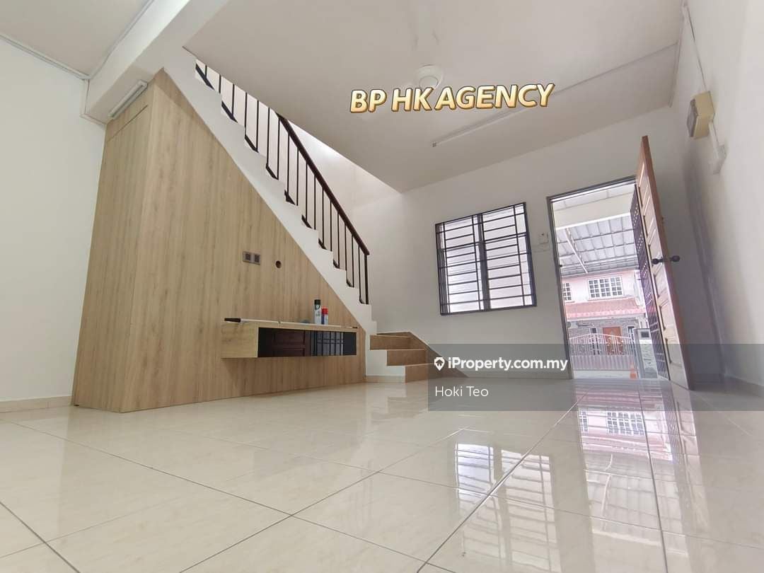 Taman Bukit Flora, Batu Pahat Intermediate 2sty Terrace/Link House 3