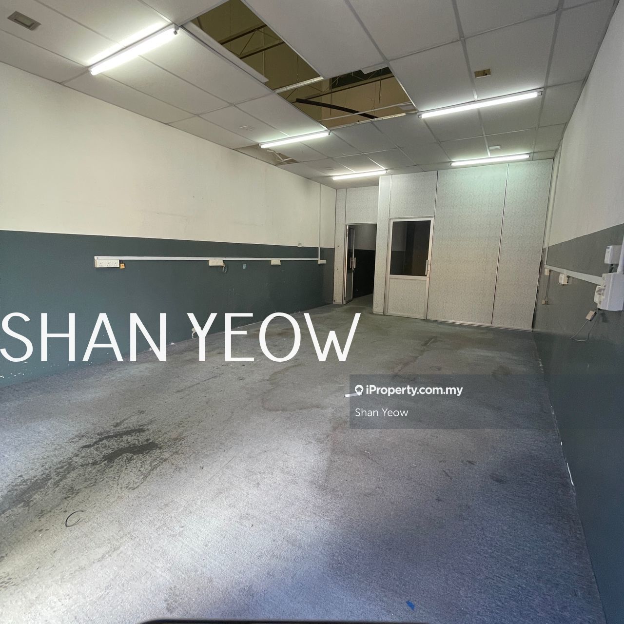 Ground Floor Shoplot Kampung Baru 20x80 Partition Ready For Rent