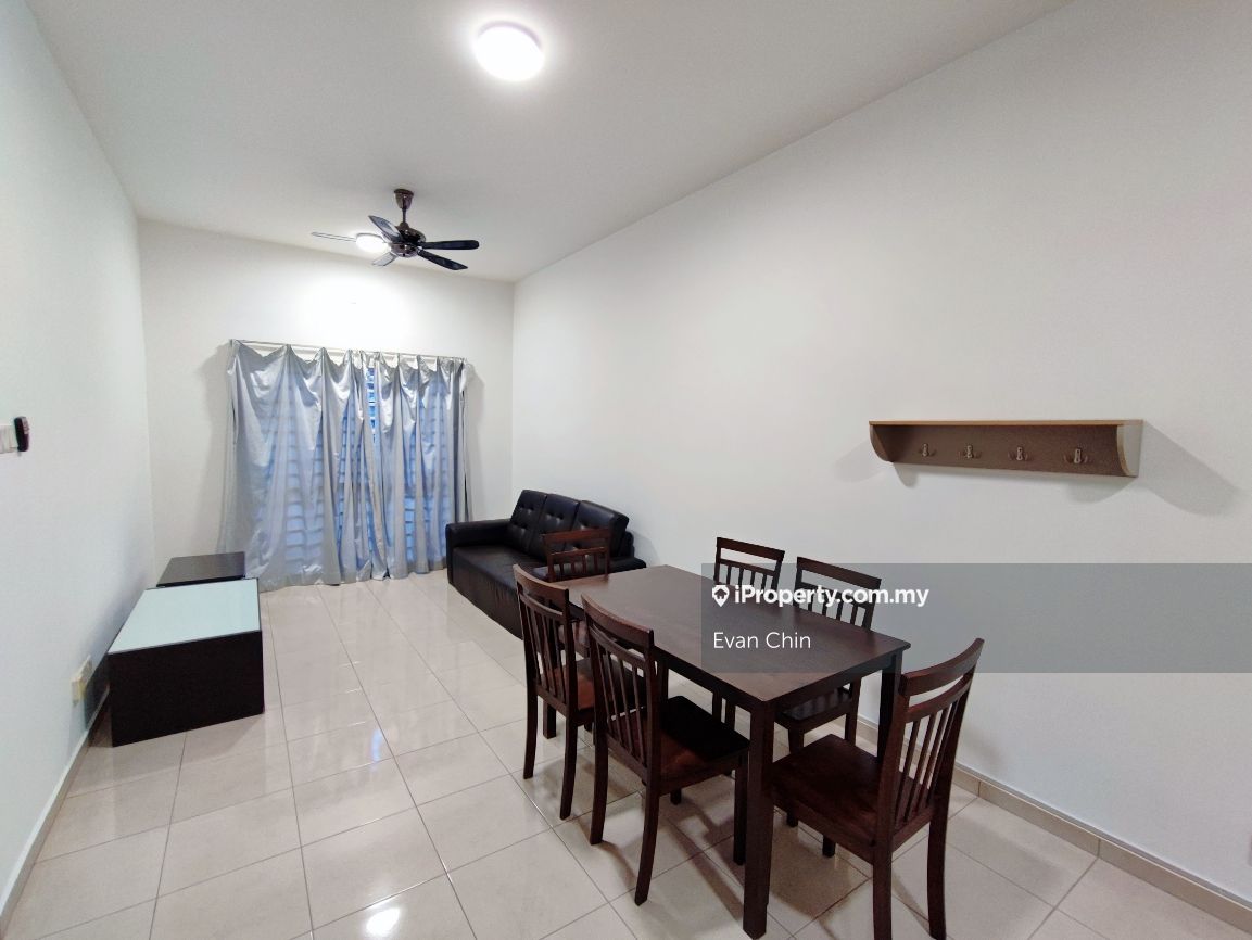 Residensi Rimbunan Petaling Intermediate Apartment 3 bedrooms for rent