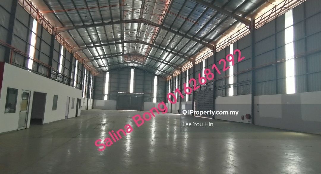 Perindustrian Subang Jaya Warehouse Factory Selangor, Subang Jaya