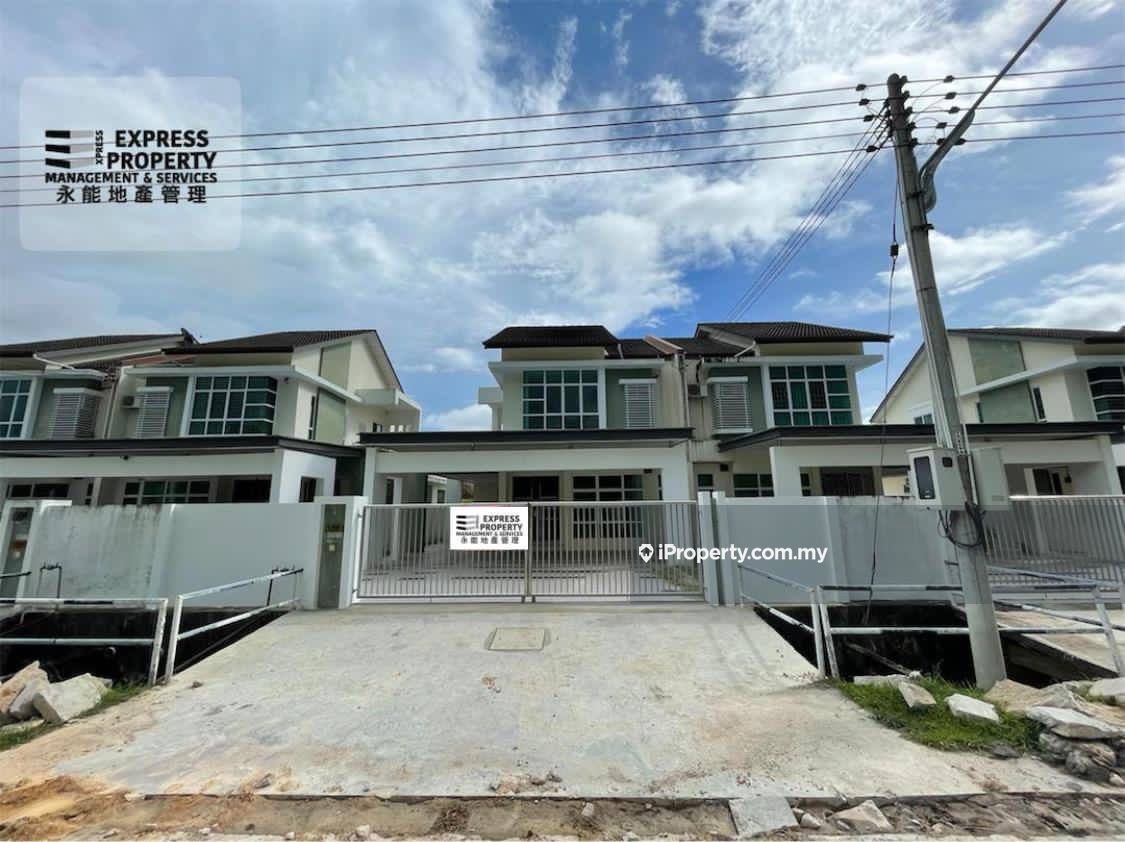 Jalan Sze Chuan 2 (Opposite Miri Airport), Miri Semi-detached 