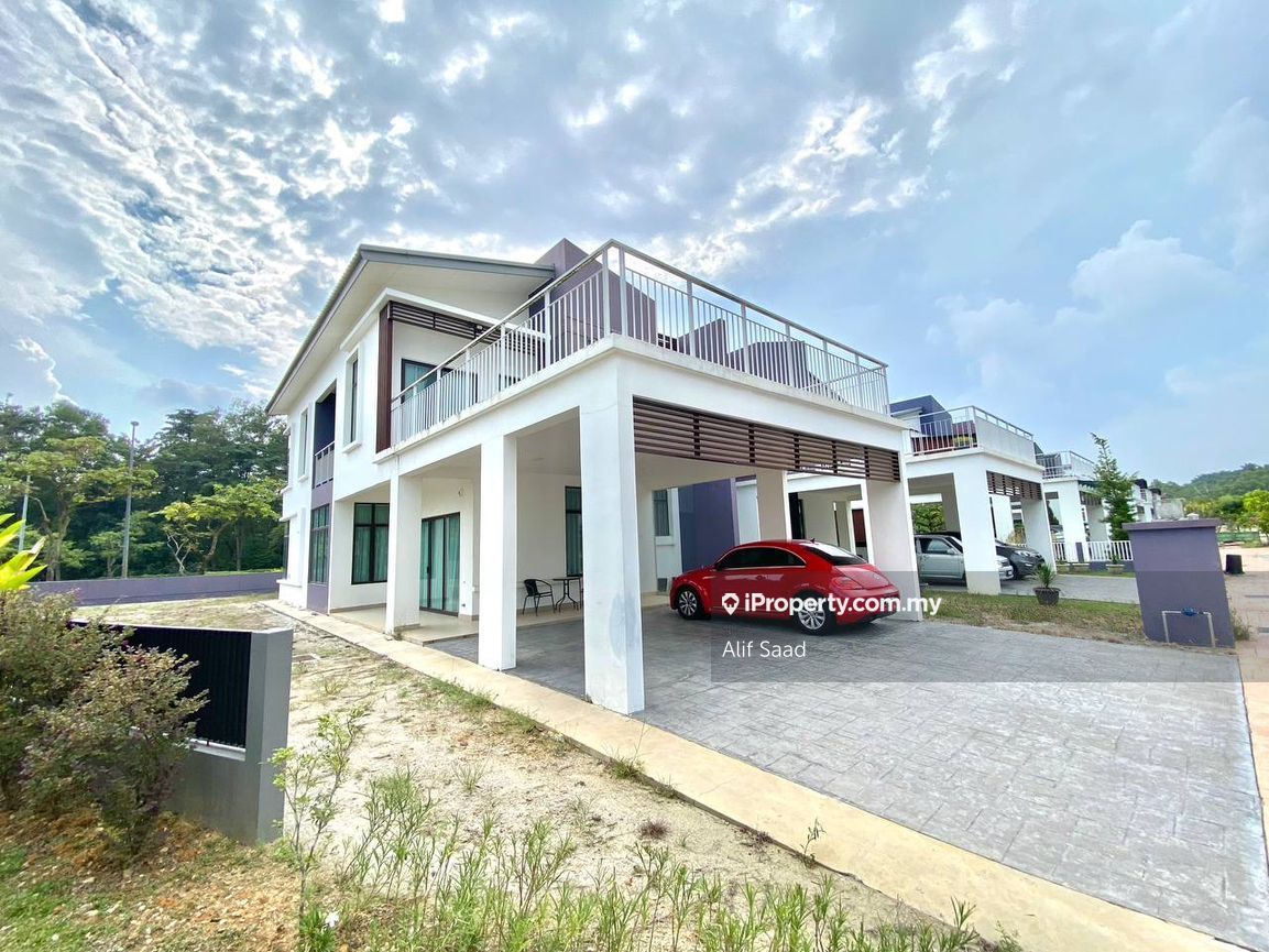 Perdana Lakeview East Cyberjaya, Cyberjaya Corner lot Semidetached