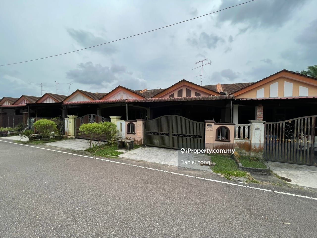 Jalan Merbuk Bandar Putra Kulai, Kulai 1-sty Terrace/Link House 3 ...