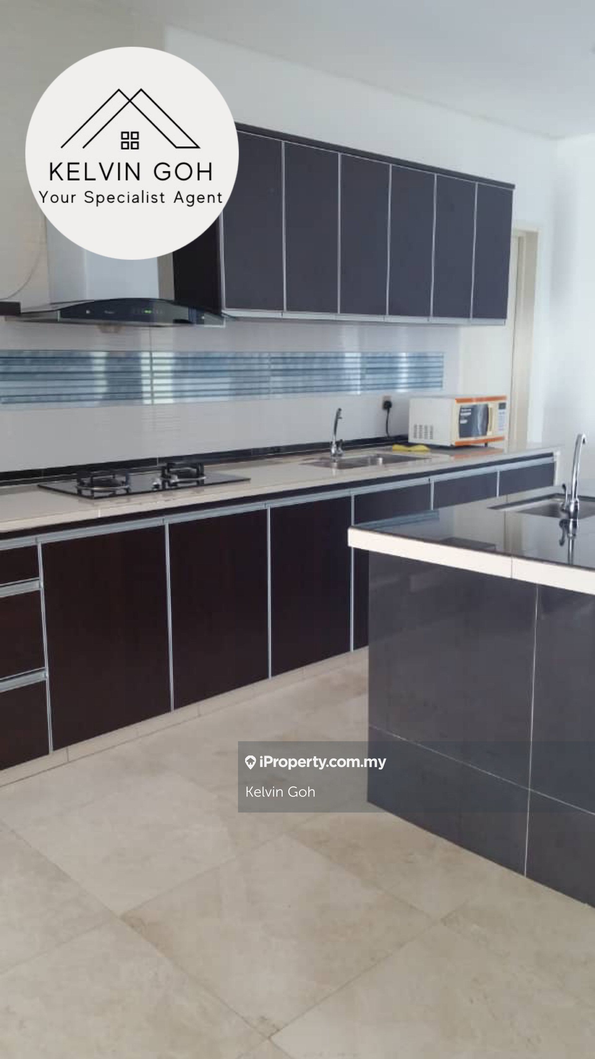 8 Gurney (The Shore Condominium) Intermediate Condominium 5 bedrooms