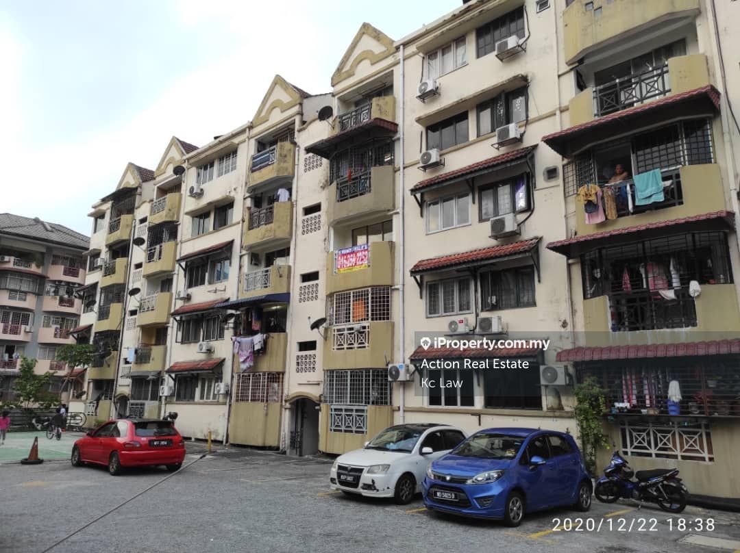 Makmur Apartment Apartment 3 Bedrooms For Rent In Bandar Sunway Selangor Iproperty Com My