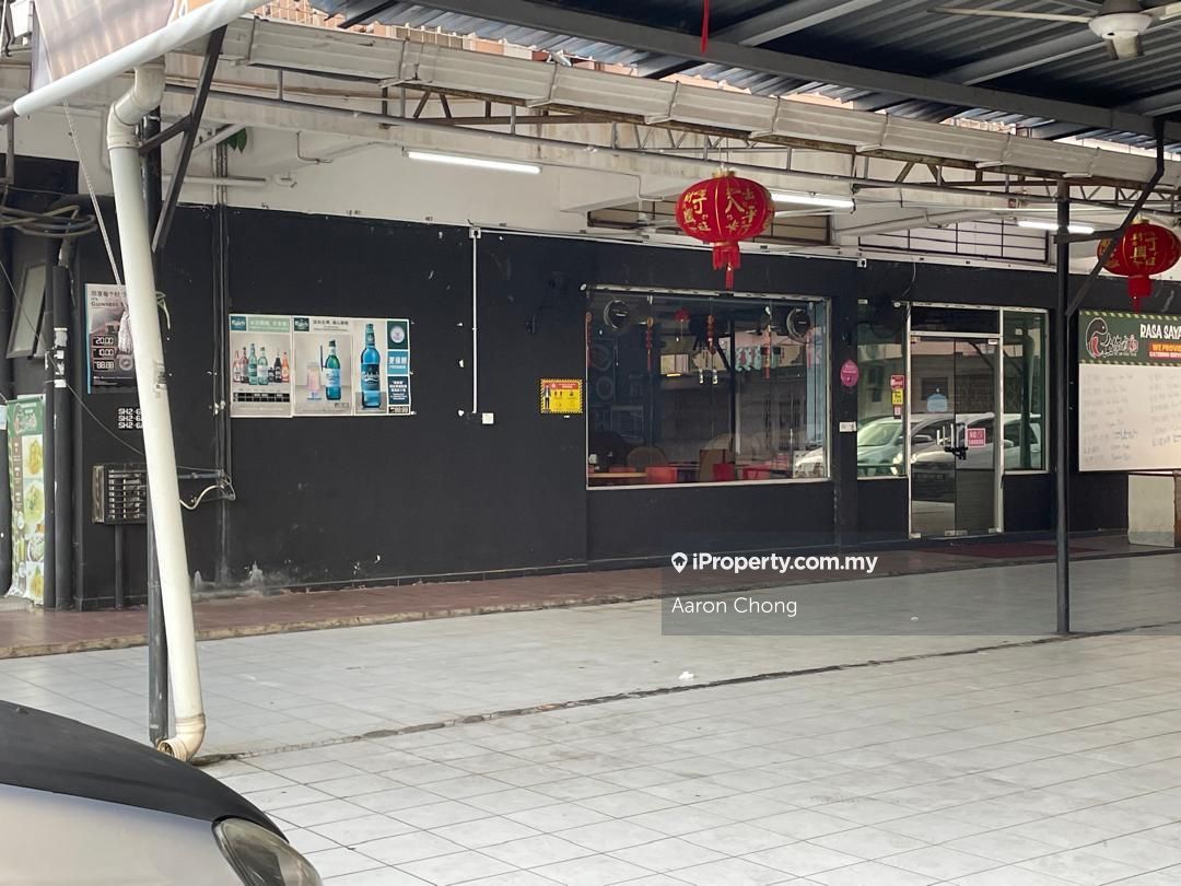 Taman Suria Ground Floor Shop, Taman Suria, Penampang for rent RM3500