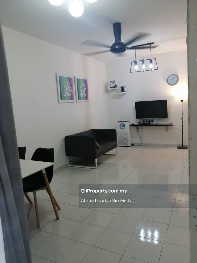 Seroja Intermediate Flat 3 Bedrooms For Sale In Setia Alam Selangor Iproperty Com My