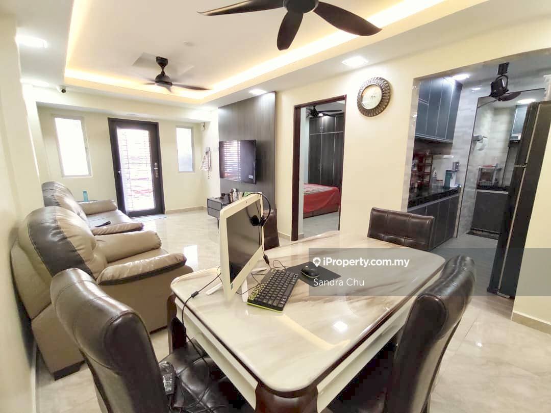 Permai Apartment, Damansara Damai
