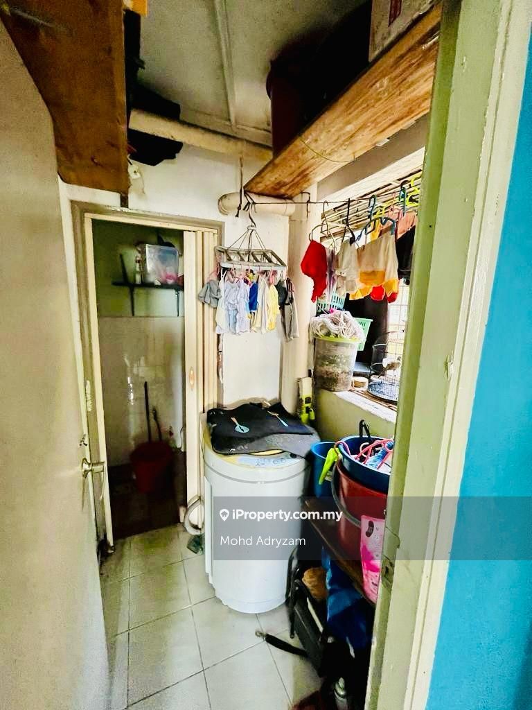 Taman Ampang Mewah Flat 3 Bedrooms For Sale In Ampang, Selangor ...