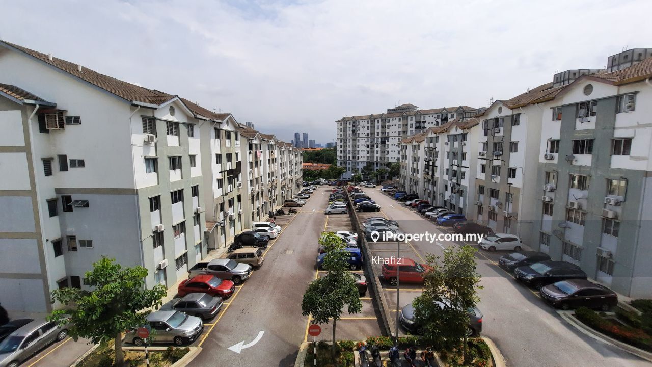 Mayang Apartment 3 Bedrooms For Sale In Seri Kembangan Selangor Iproperty Com My