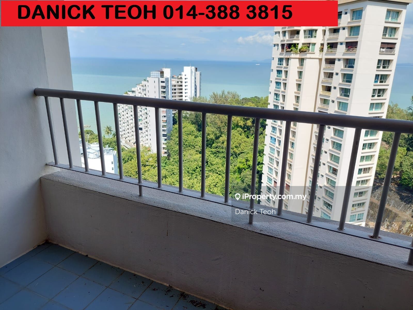 Miami Green Corner lot Condominium 3 bedrooms for sale in Batu
