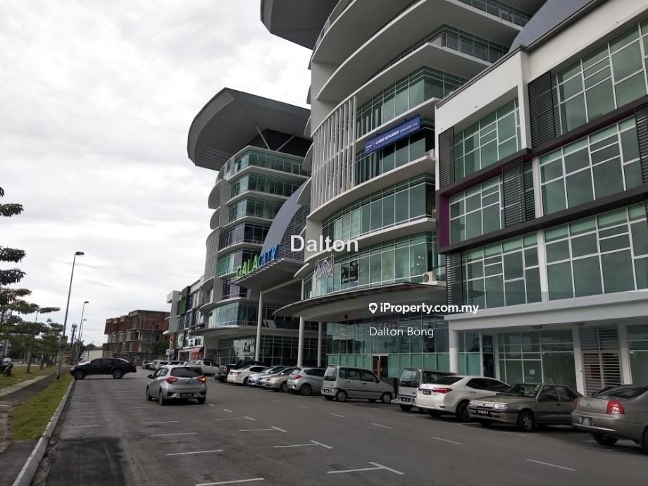 Gala City 3 Floor Corner Shop Kuching Shop For Sale Iproperty Com My