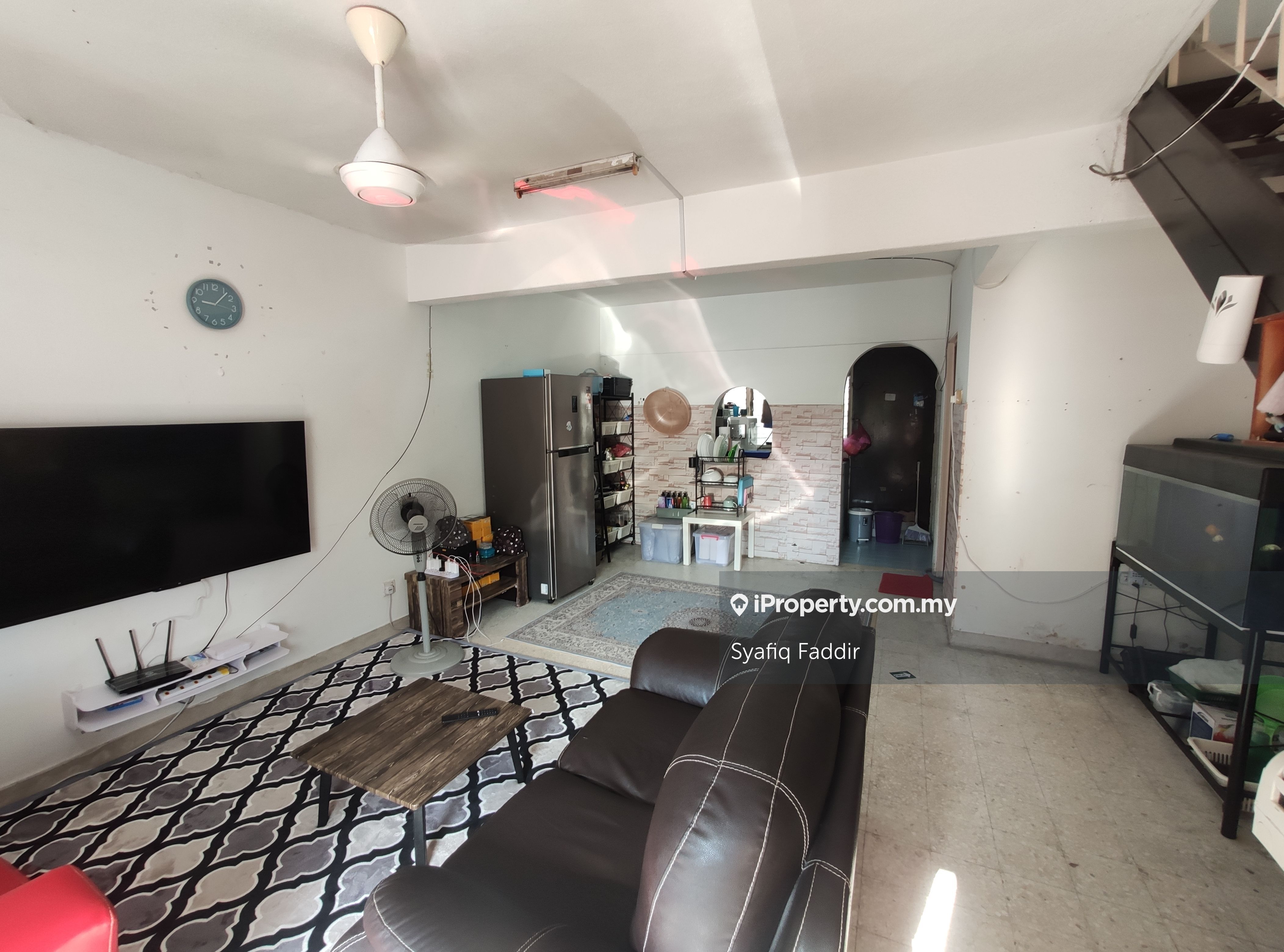 SS 19, Subang Jaya Intermediate 2-sty Terrace/Link House 2 bedrooms for ...