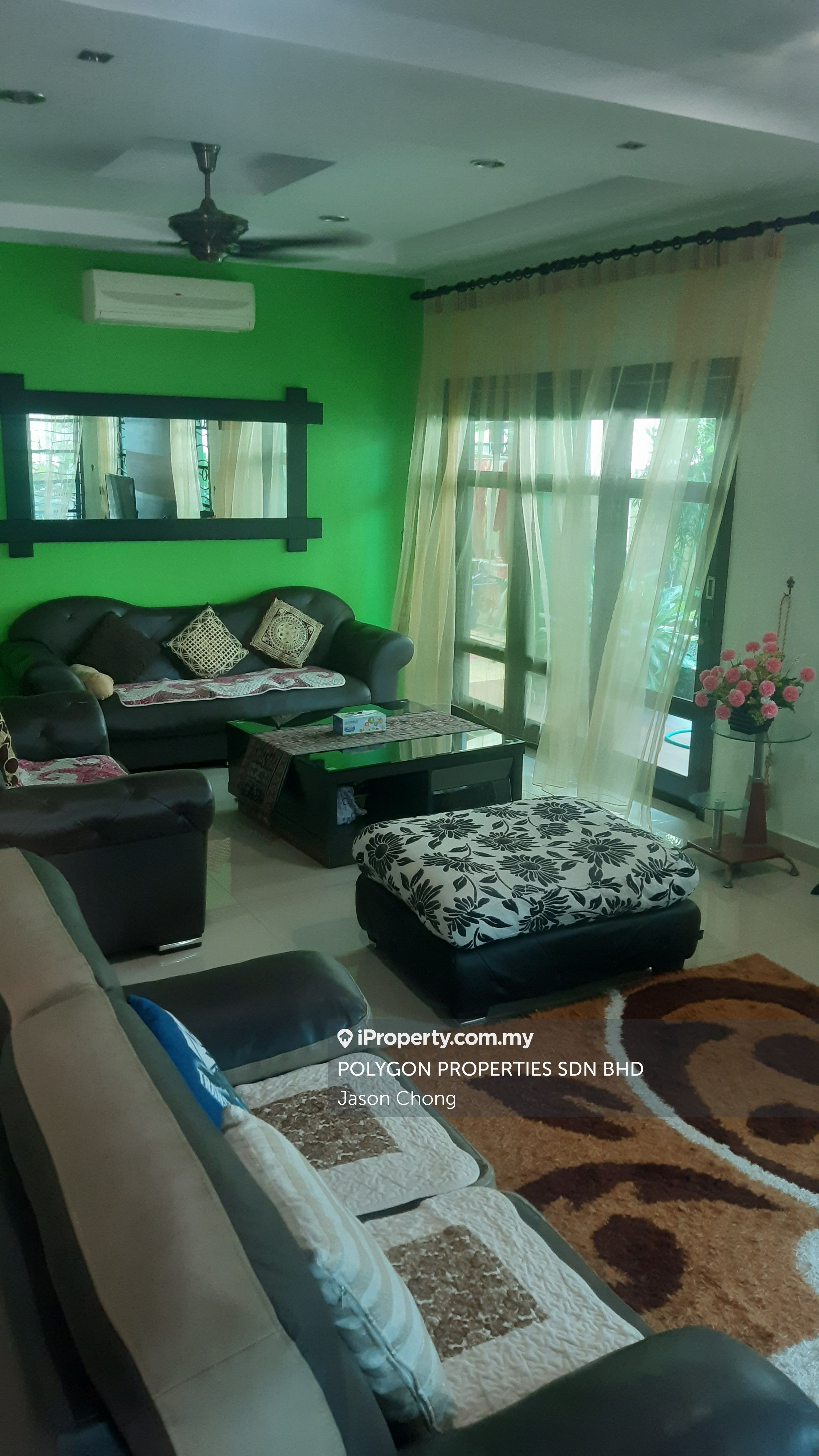 Bandar Bukit Tinggi 2 Bandar Bukit Tinggi End Lot 2 Sty Terrace Link House 4 2 Bedrooms For Sale Iproperty Com My
