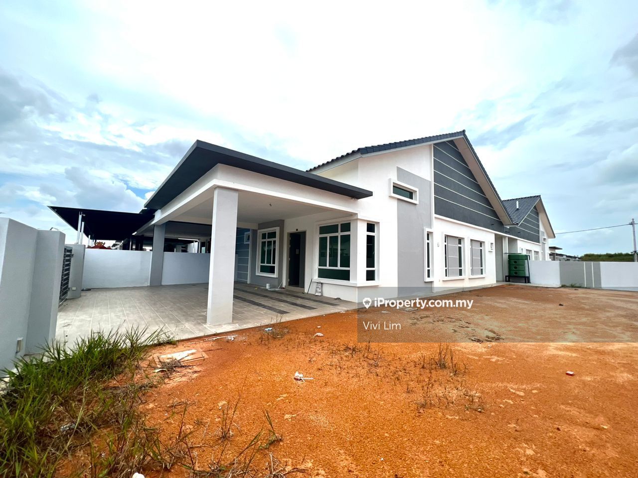 Kluang Parkland Taman Bukit Perdana(New Condition), Kluang Intermediate Semidetached House 4