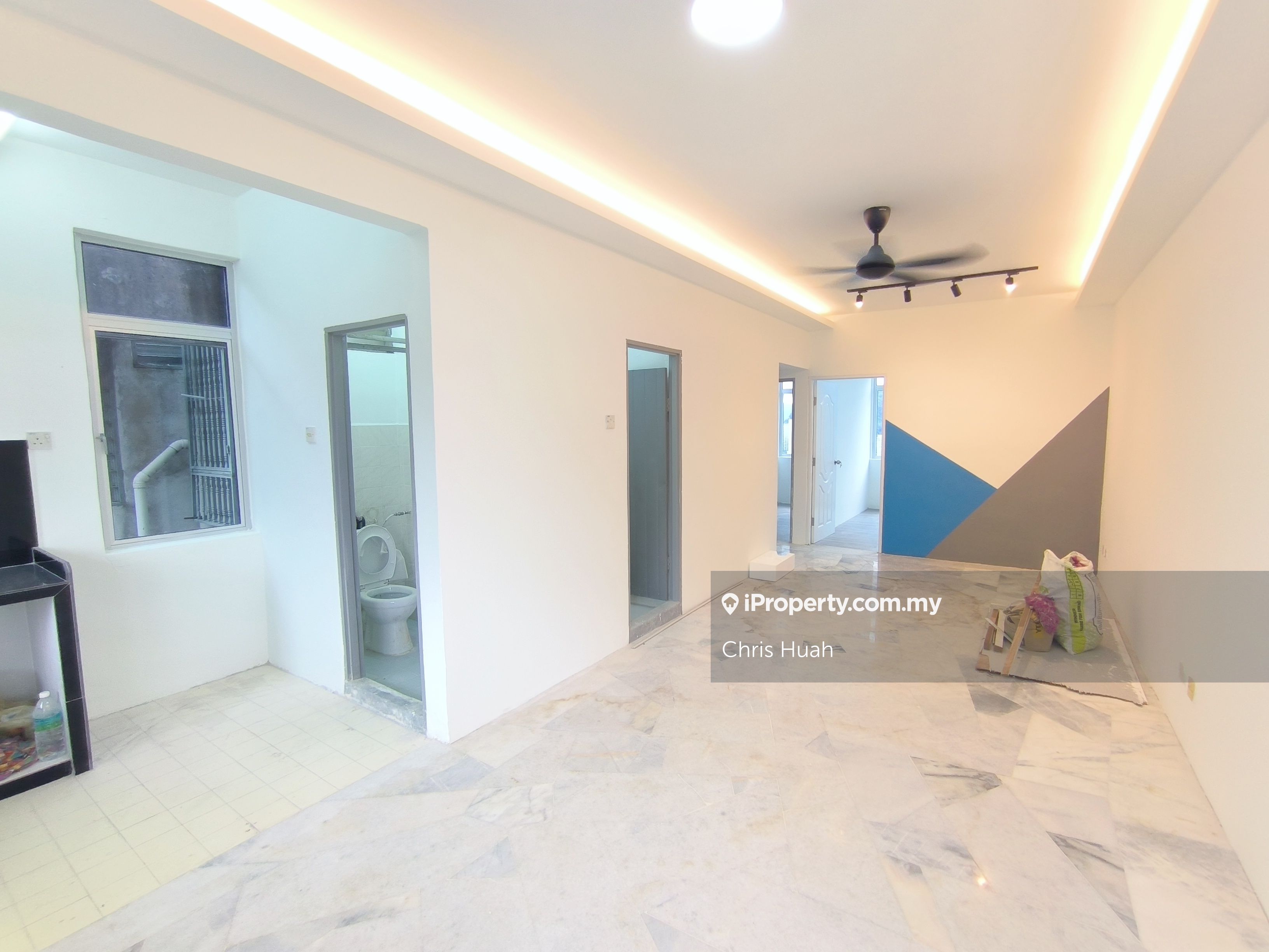 Grandview Heights Intermediate Condominium 3 bedrooms for sale in Ayer