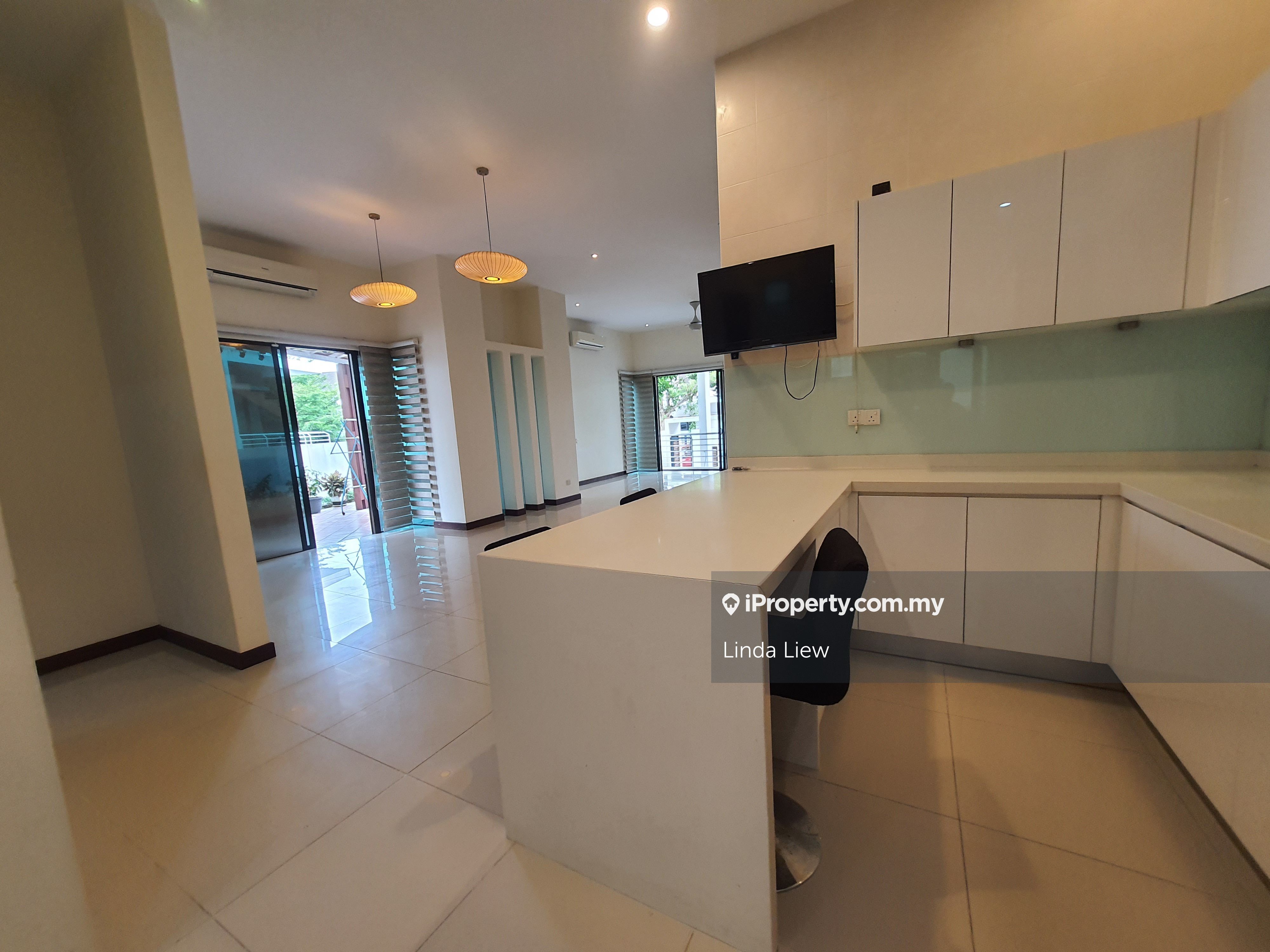 Jalan Bayu, Batu Ferringhi Intermediate Semidetached House 5+1
