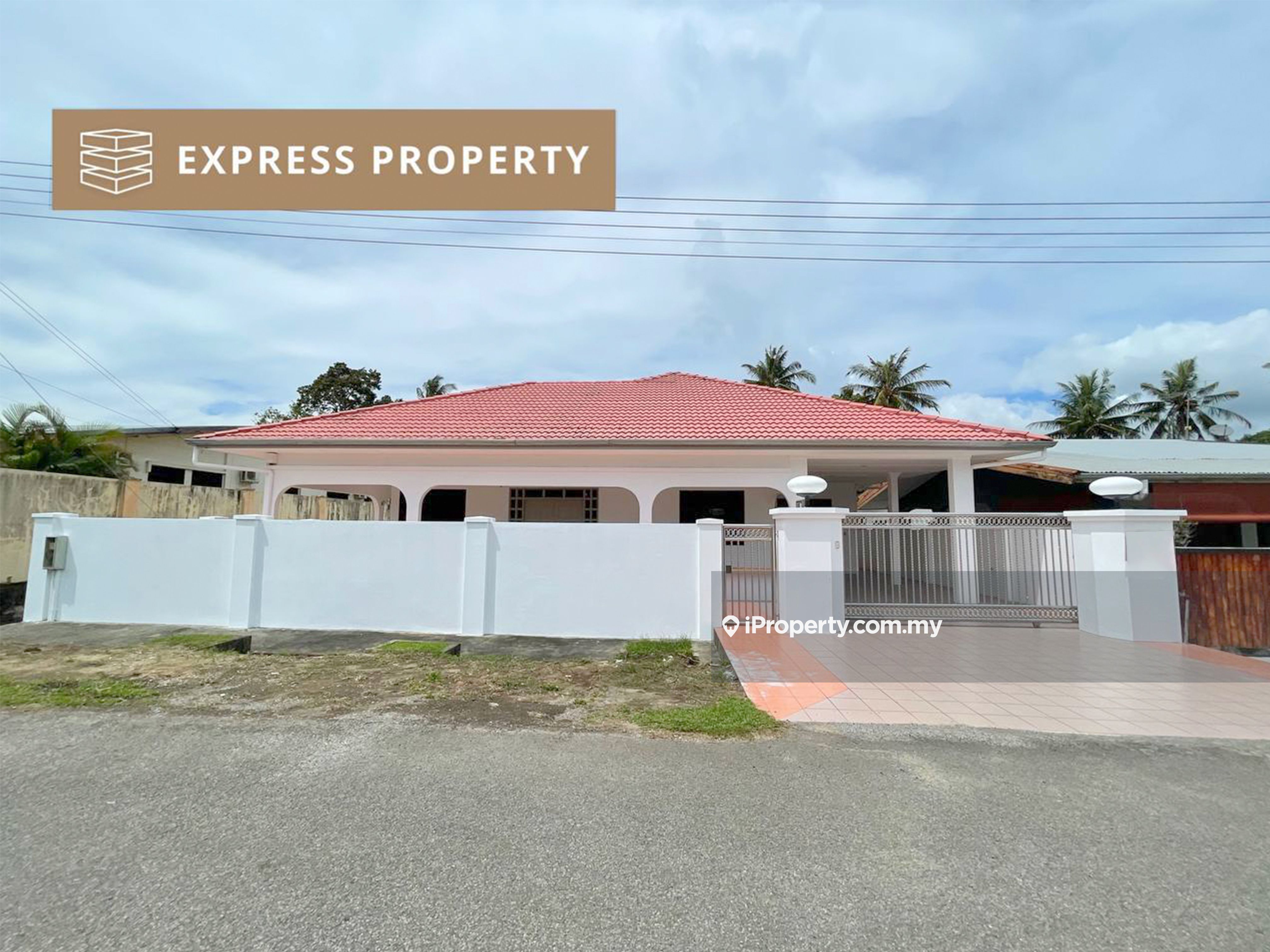 Single Storey Detached House at Grand Park, Miri Semidetached House 4