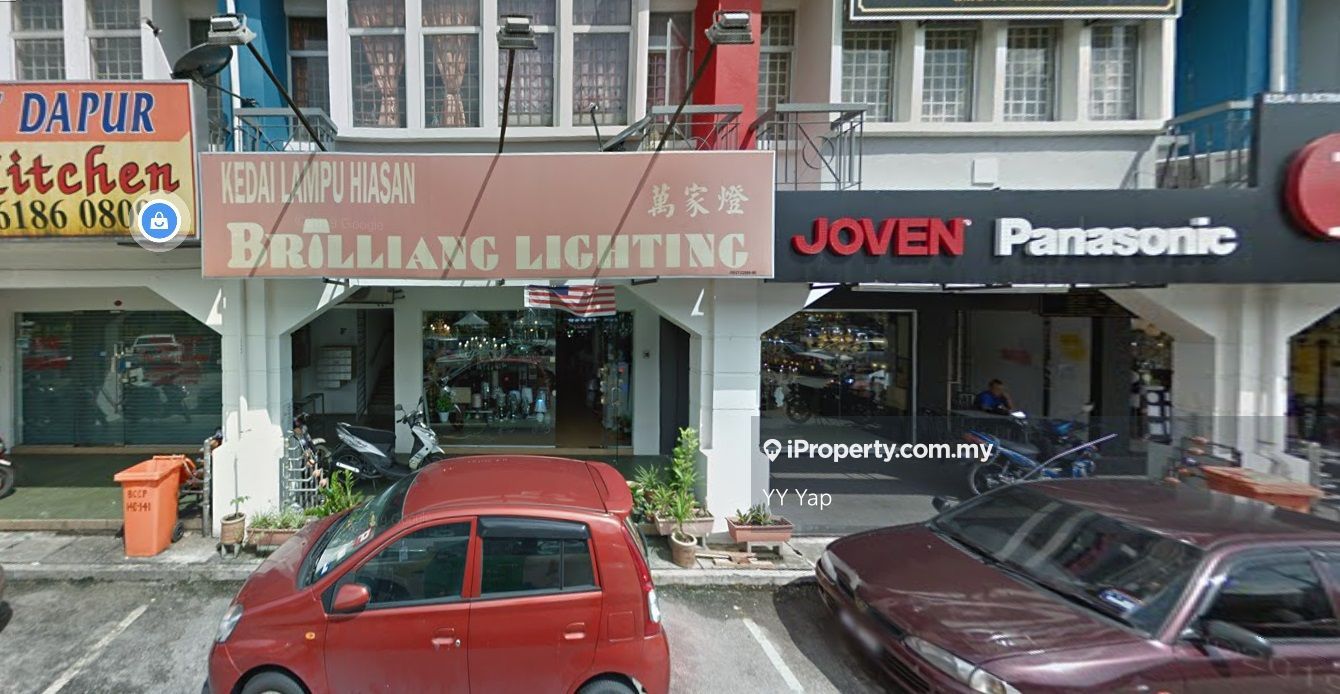 Batu Caves Centre Point Ground Floor Shop For Rent, Batu Caves Shop for