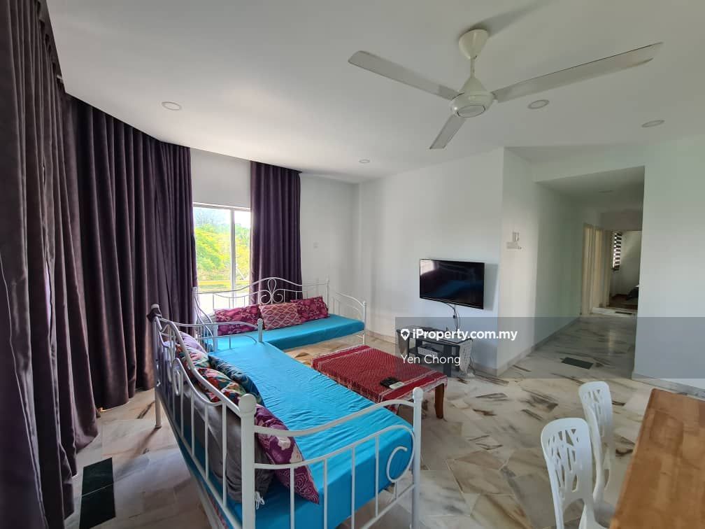 PD Marina World Resort Corner lot Apartment 4 bedrooms for rent in Port