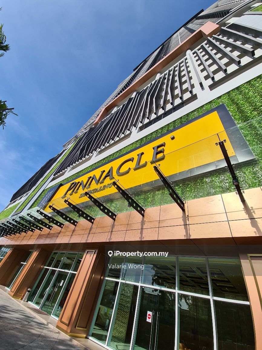 Pinnacle, Sri Petaling