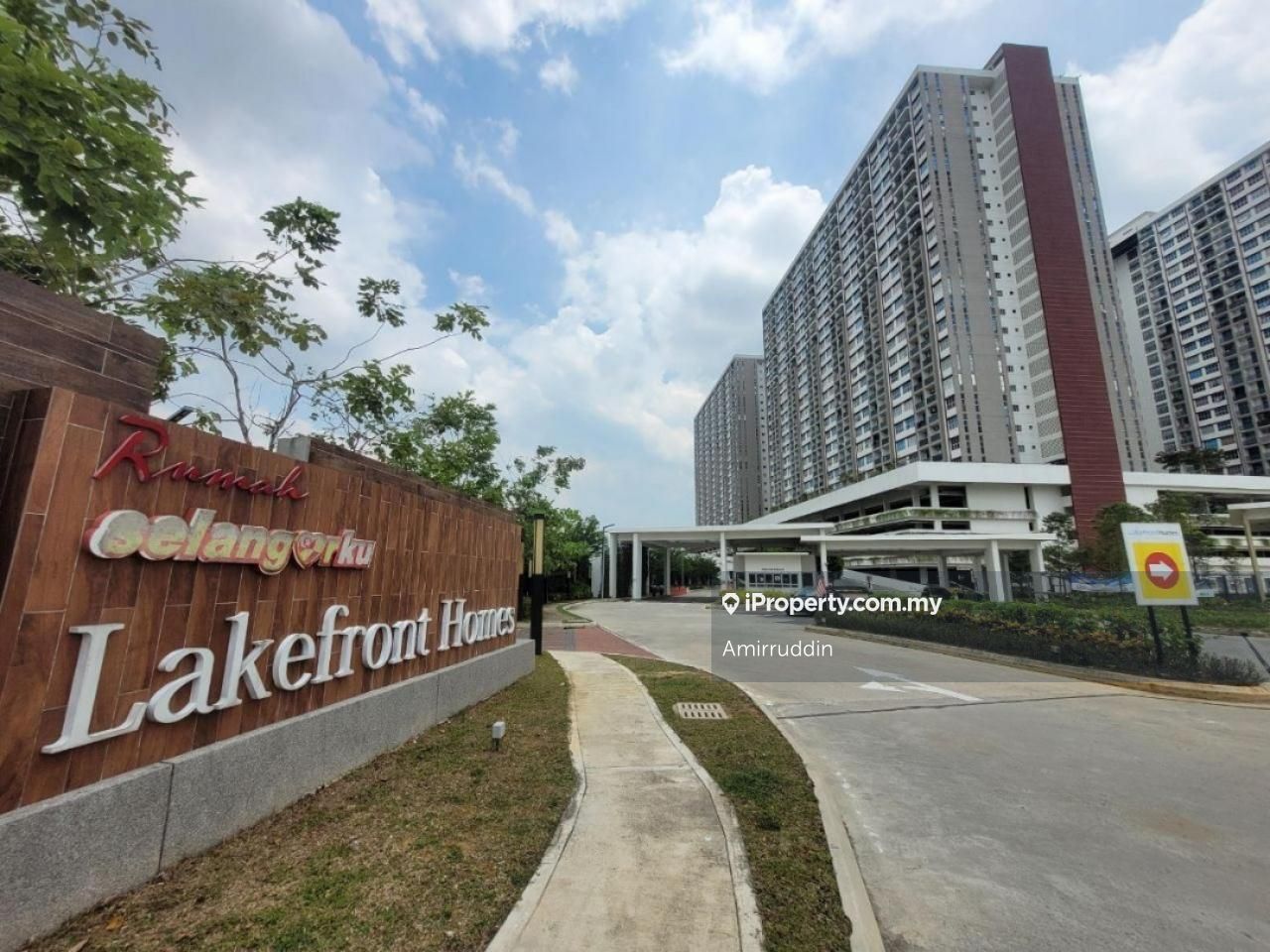 Lakefront Residence Condominium 3 bedrooms for rent in Cyberjaya
