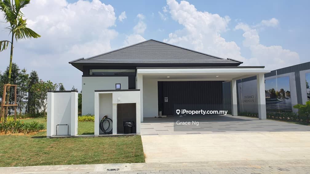 Sungai Buloh New Bungalow ( 60'x100' ) Freehold, Kepong