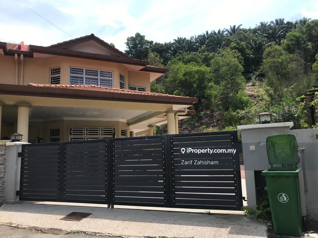 Renovated Huge Land Taman Dahlia Salak Tinggi Sepang End Lot Semi Detached House 4 Bedrooms For Sale Iproperty Com My