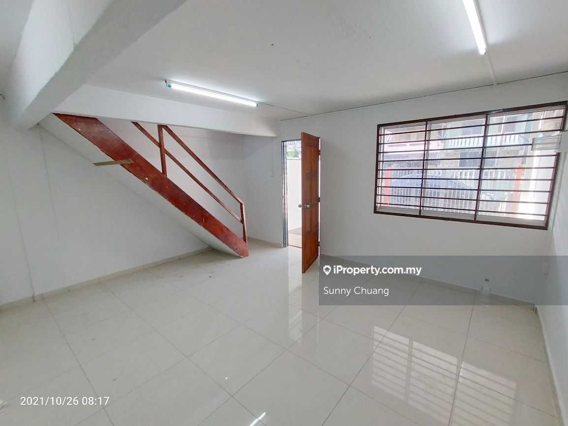 Taman Plentong Baru, Plentong