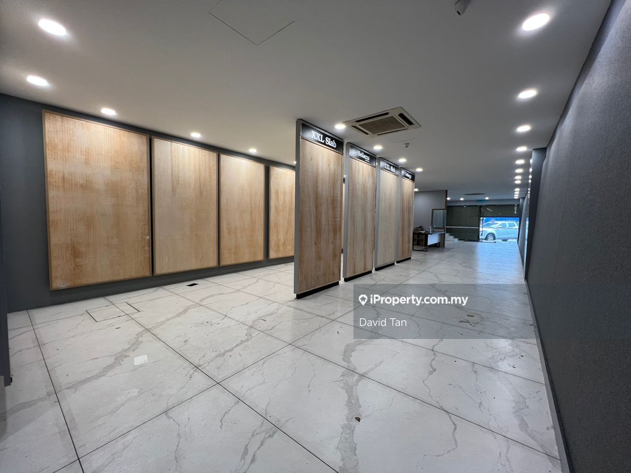 Jalan Ipoh Taman Golden 4 Stroreys Shop For Sale, Taman Golden, Jalan Ipoh ShopOffice for sale