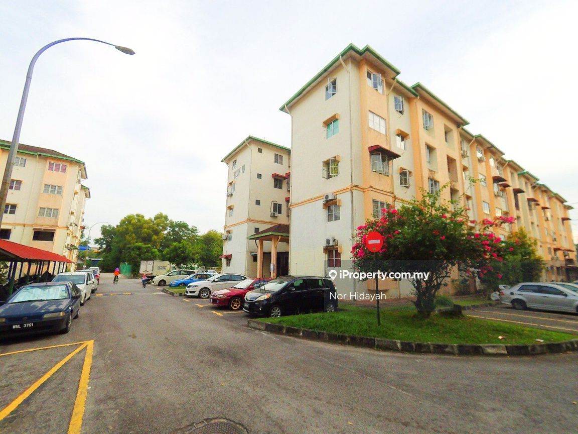 Pangsapuri Flora I Apartment 3 Bedrooms For Sale In Sungai Buloh Selangor Iproperty Com My