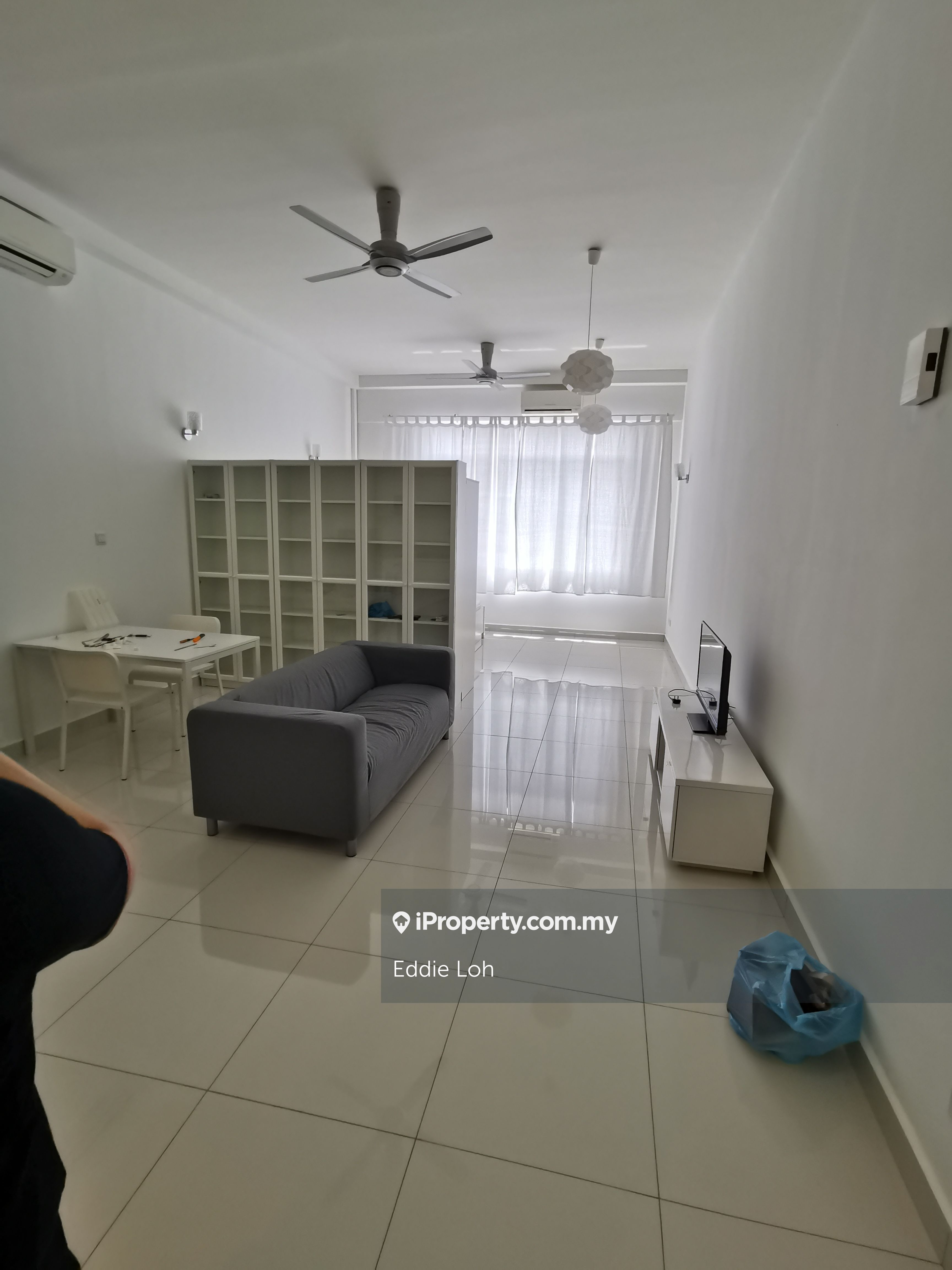 Fully furnished Studio unit in Vue Residence, Jalan Pahang