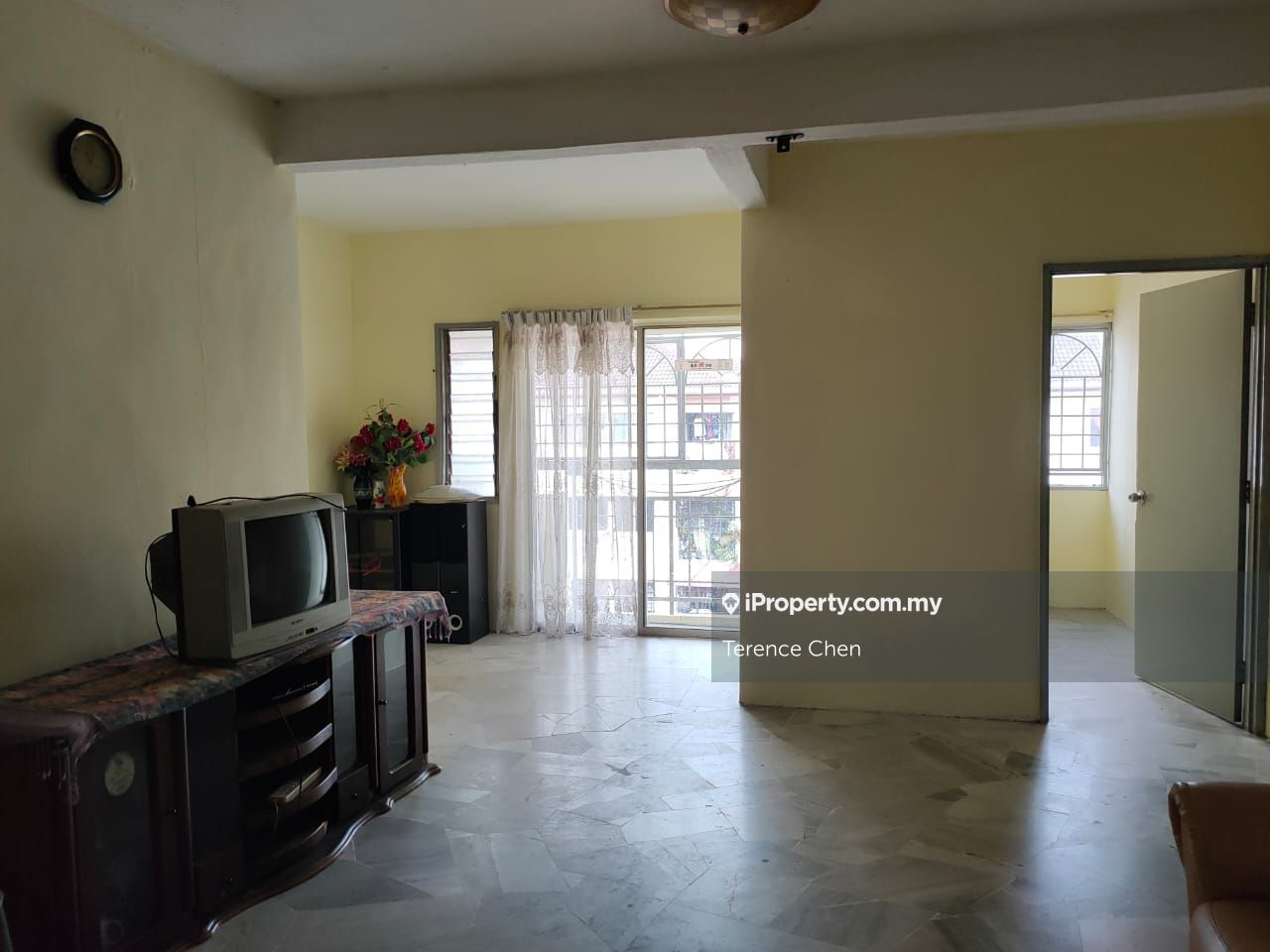 Sri Anggerik 2 Intermediate Apartment 3 Bedrooms For Rent In Puchong Selangor Iproperty Com My